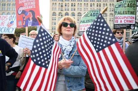 Migrant Advocacy Groups Prepare For Federal Crackdown Following Administration Threats